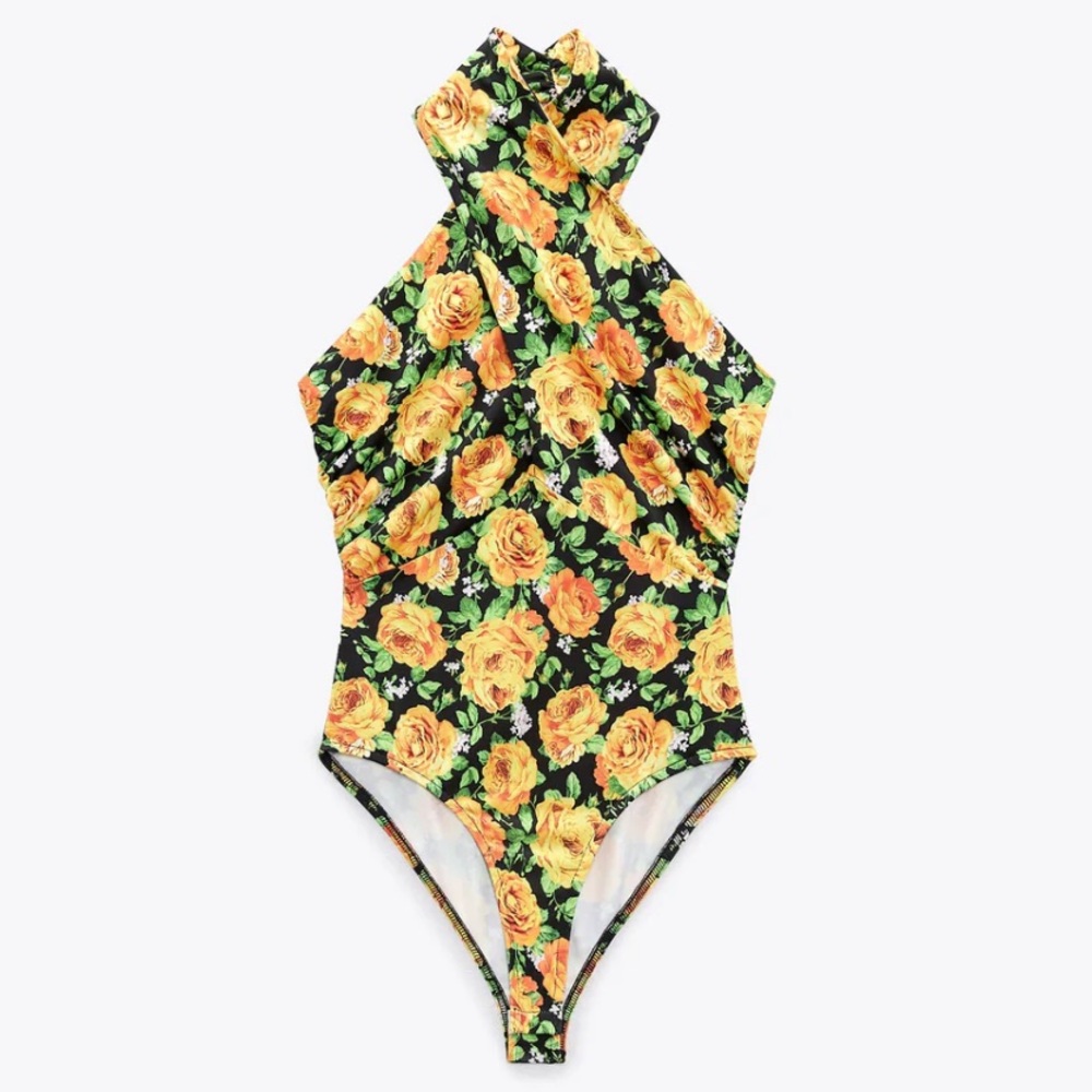 {Zara} Brand New Floral Rose Bodysuit
